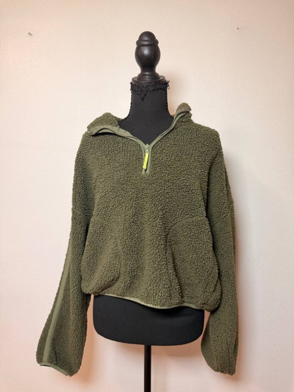 Olive Green Sherpa Half-Zip Pullover Cozy Teddy Fleece Jacket Medium - Picture 2 of 7